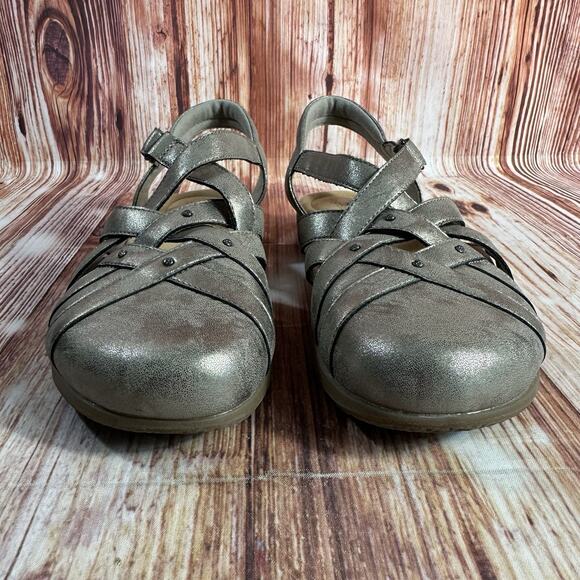 Clarks ELIZABELLE SEA Size 8.5 Bronze Metallic Leather Closed Toe Sandals Shoes - Picture 2 of 10
